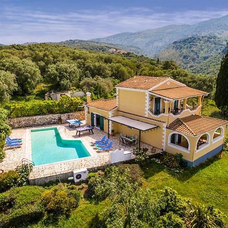 Villa Vingla By Villa Plus Касиопи Екстериор снимка